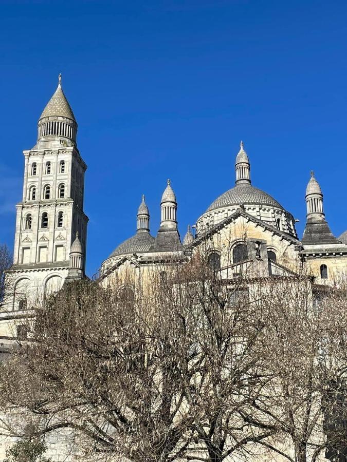 La Tour-Blanche Le Patio Chambres Et Tables D'Hotes المظهر الخارجي الصورة