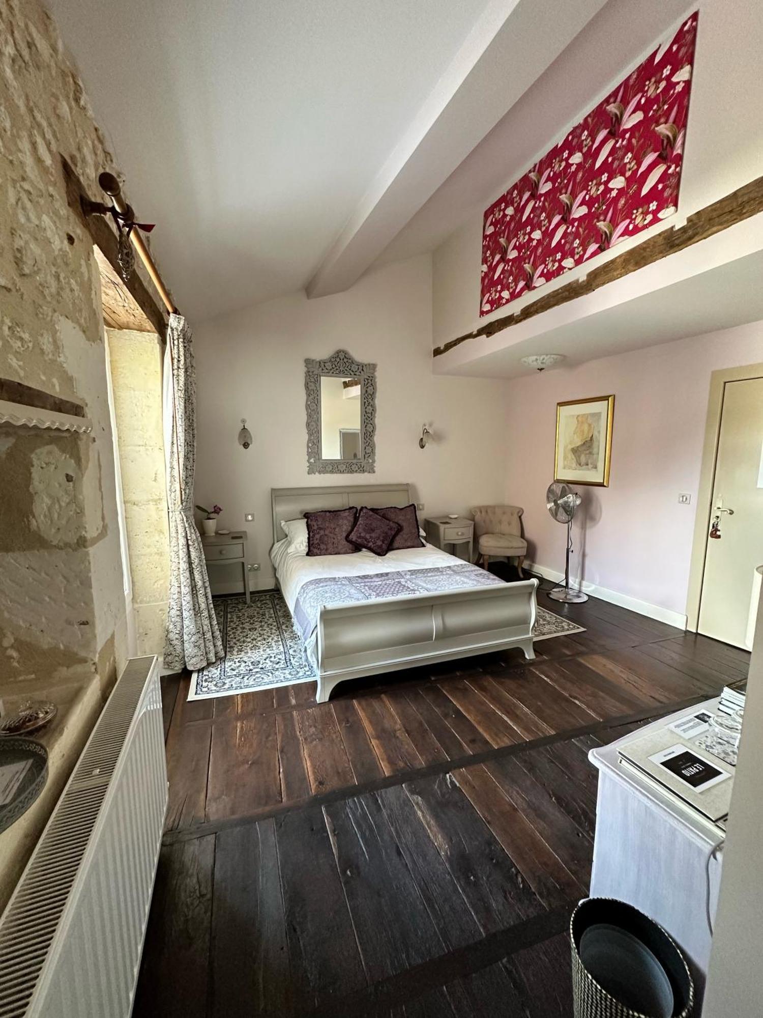 La Tour-Blanche Le Patio Chambres Et Tables D'Hotes المظهر الخارجي الصورة
