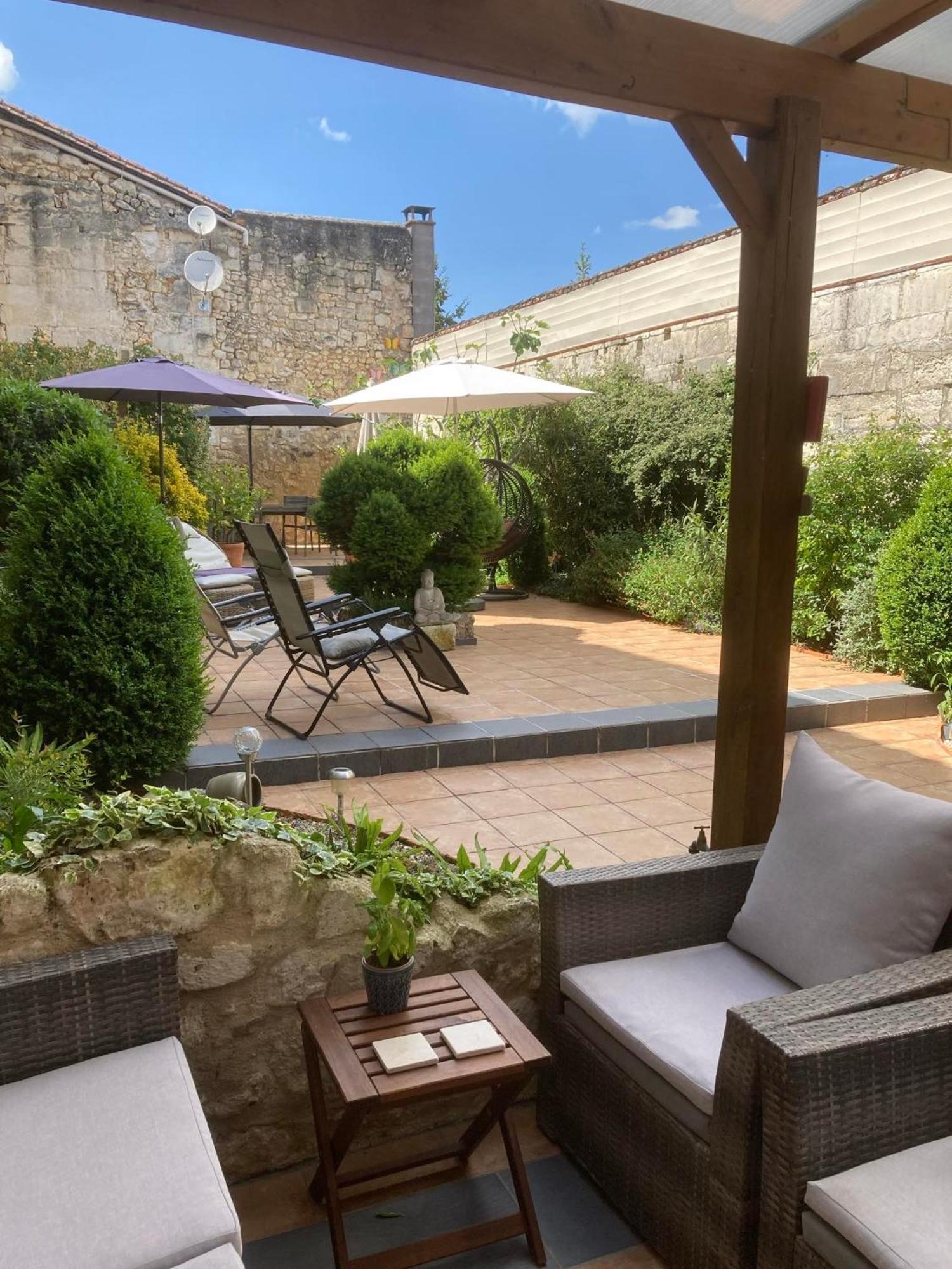 La Tour-Blanche Le Patio Chambres Et Tables D'Hotes المظهر الخارجي الصورة